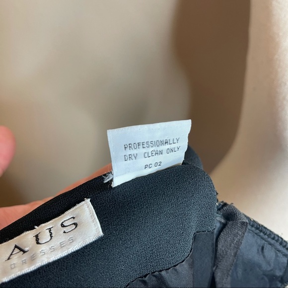 Vintage 90s Medallion Embroidered Crest Prep Cropped Bolero Jacket - Picture 8 of 8